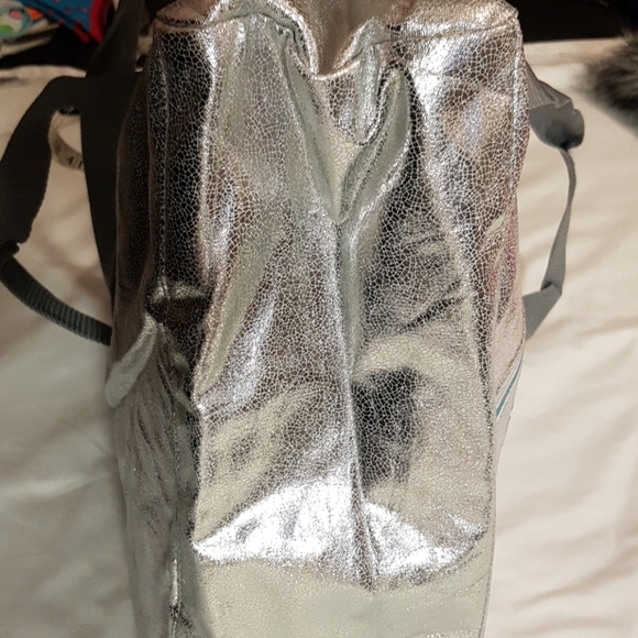 Justice silver duffle bag, New - Picture 3 of 6
